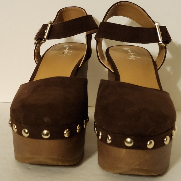Wonderly Jolene Platforms, 8.5 Chocolate - Picture 1 of 7